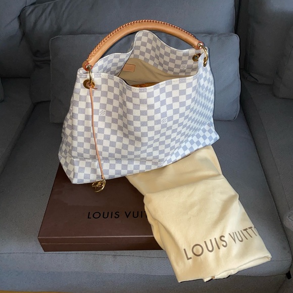 Louis Vuitton Monogram Canvas Artsy GM Bag - Picture 2 of 9